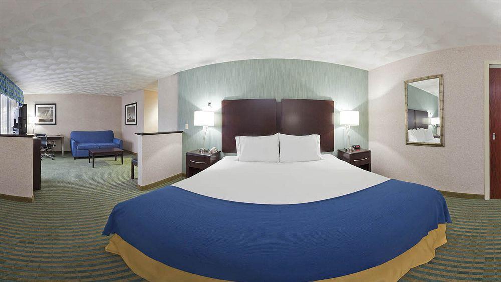 Holiday Inn Express & Suites Smithfield - Providence By Ihg Exterior foto