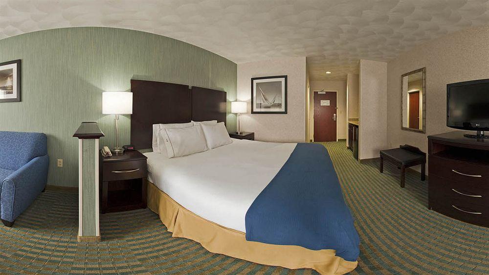 Holiday Inn Express & Suites Smithfield - Providence By Ihg Exterior foto